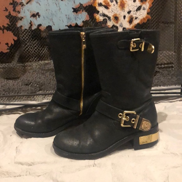Vince Camuto Shoes - VINCE CAMUTO Winchell Moto Boots